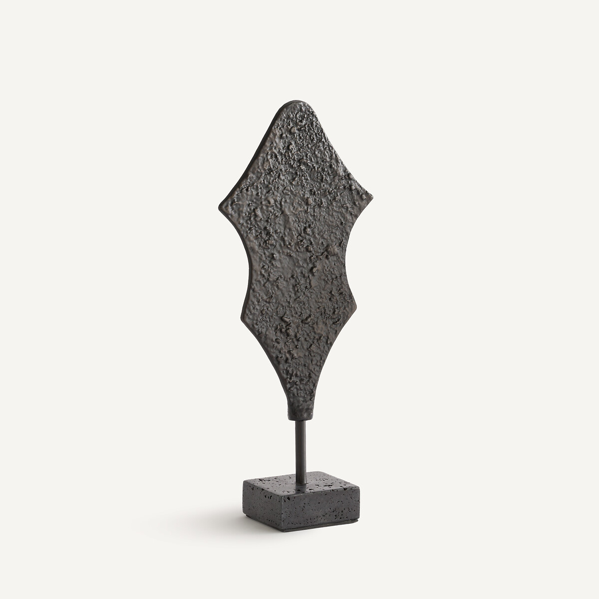 AM.PM<br>Estatueta Sarafu em alumínio fundido