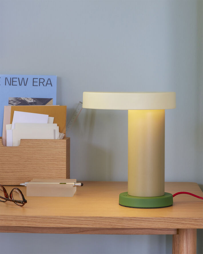 Hübsch Magic Table Lamp Green/olive