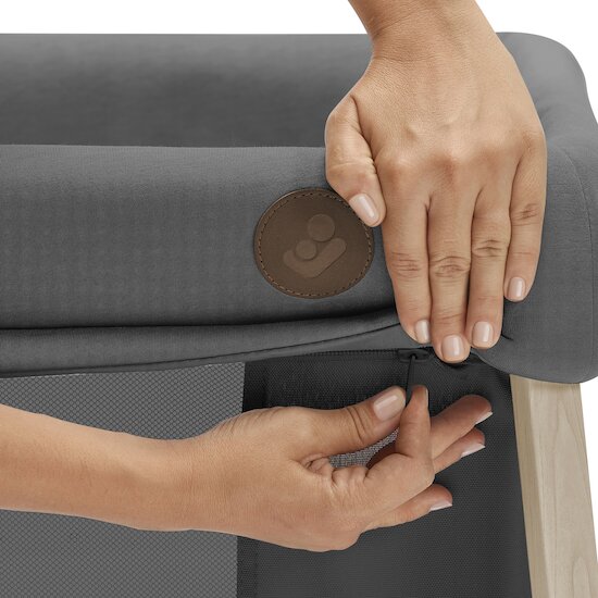 Lit de Voyage Iris   Beyond Graphite Eco        de               Maxi-Cosi