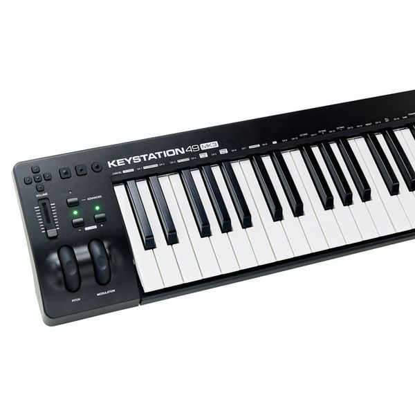 M-Audio Keystation 49 MK3 AIEP3 Bundle