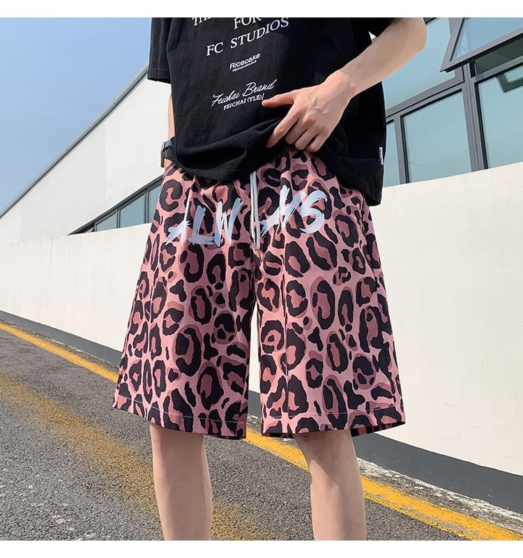 Diphon - Shorts met trekkoord en luipaardprint
