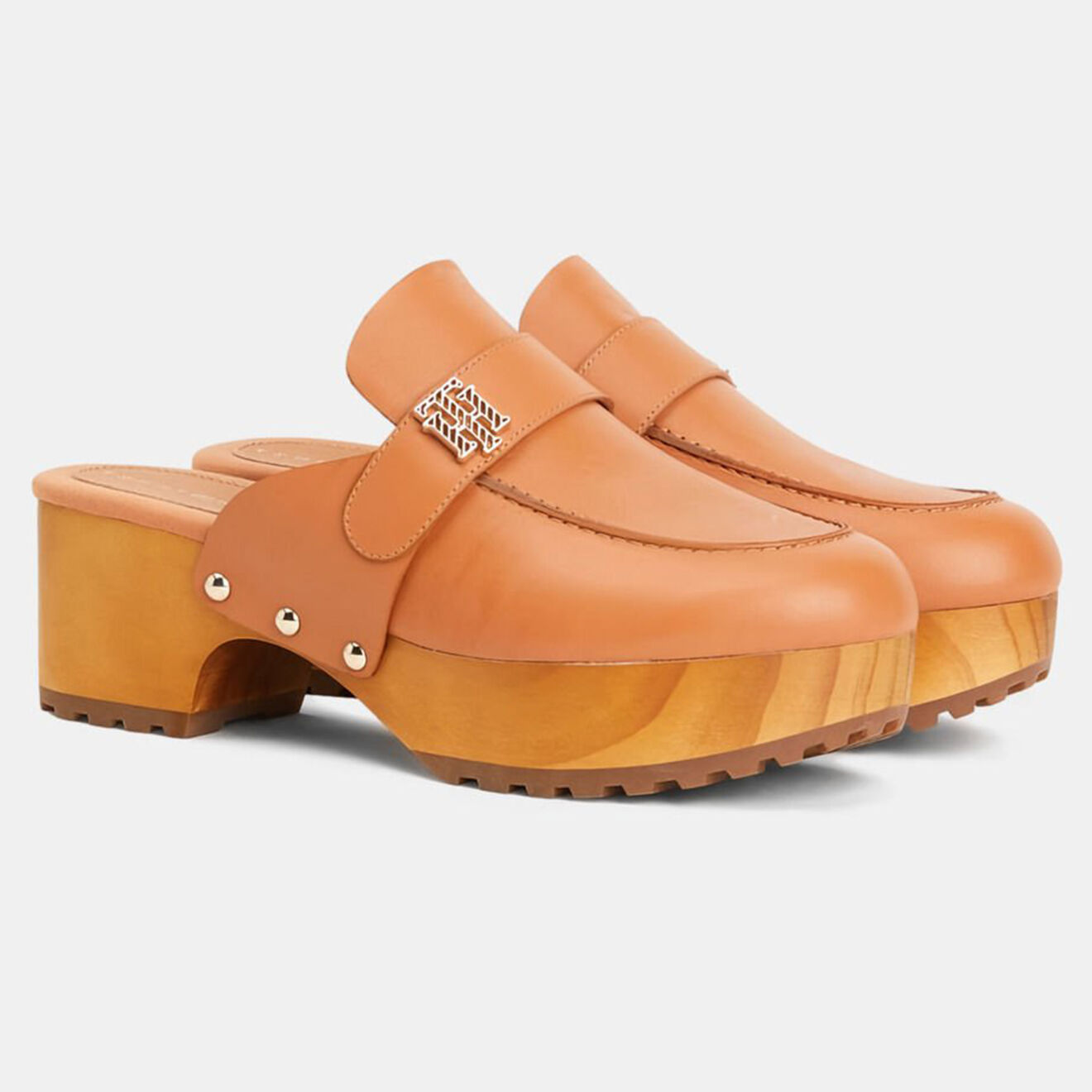Tommy Hilfiger Sabots en Cuir Hardware Mid camel