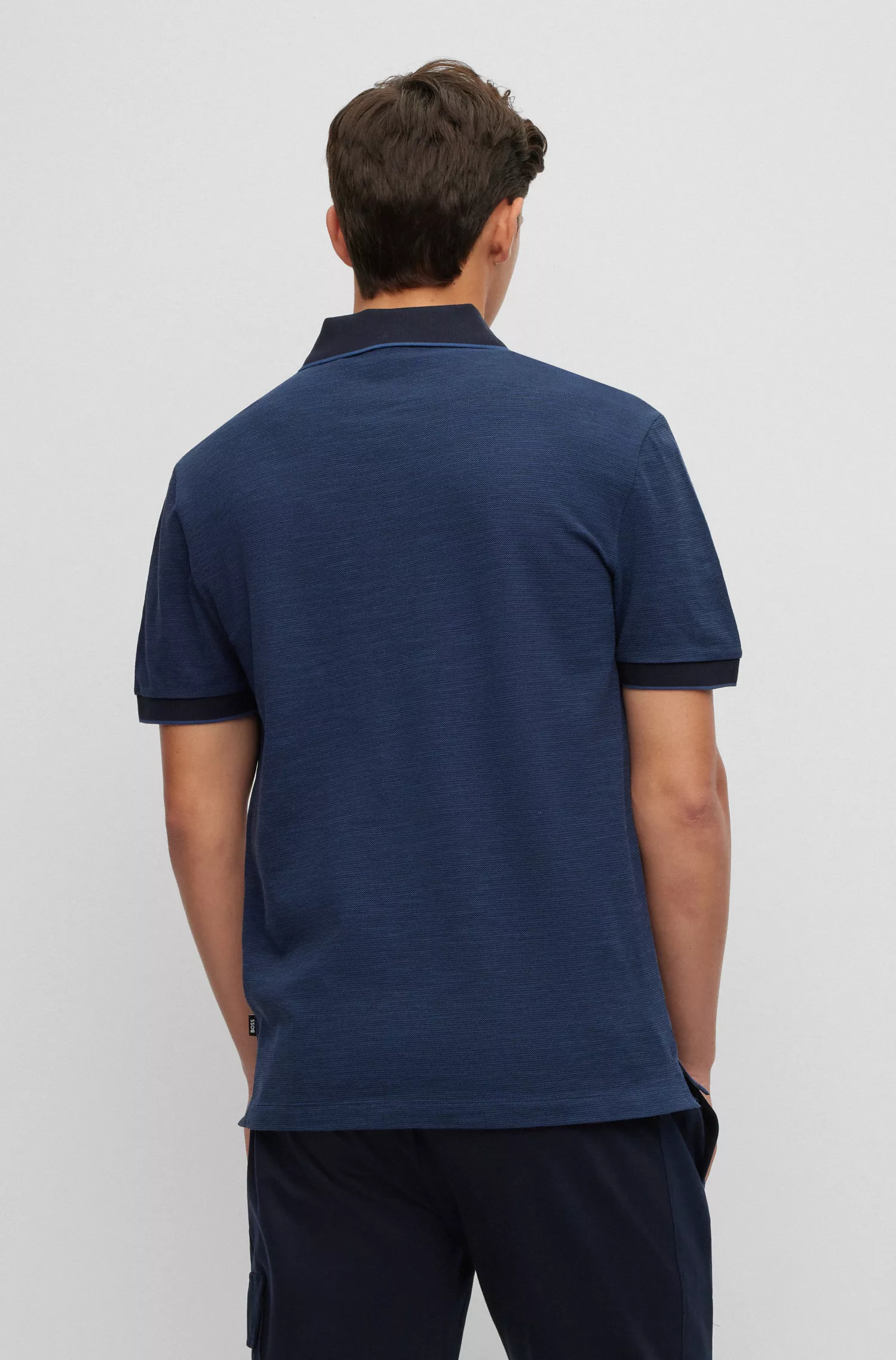 Camisa polo BOSS preta em dois tons de algodão jersey com detalhes contrastantes.