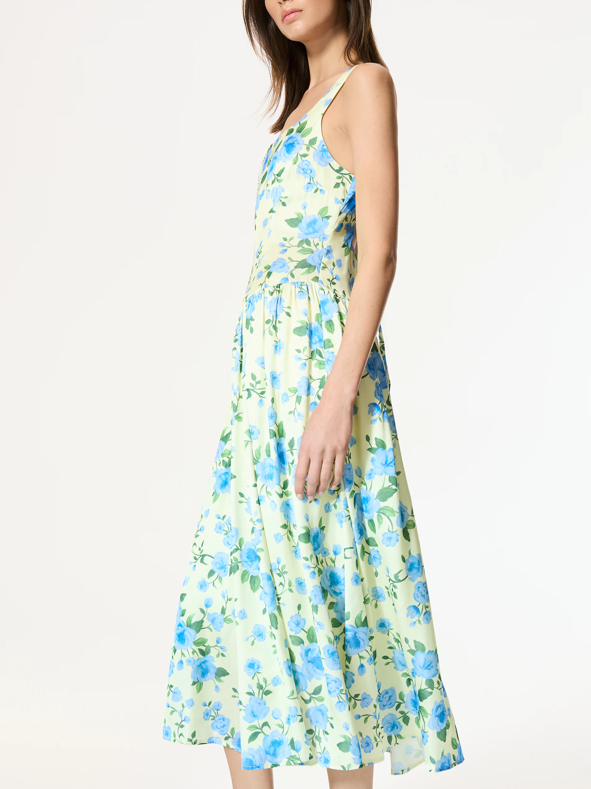 Geblümtes Kleid