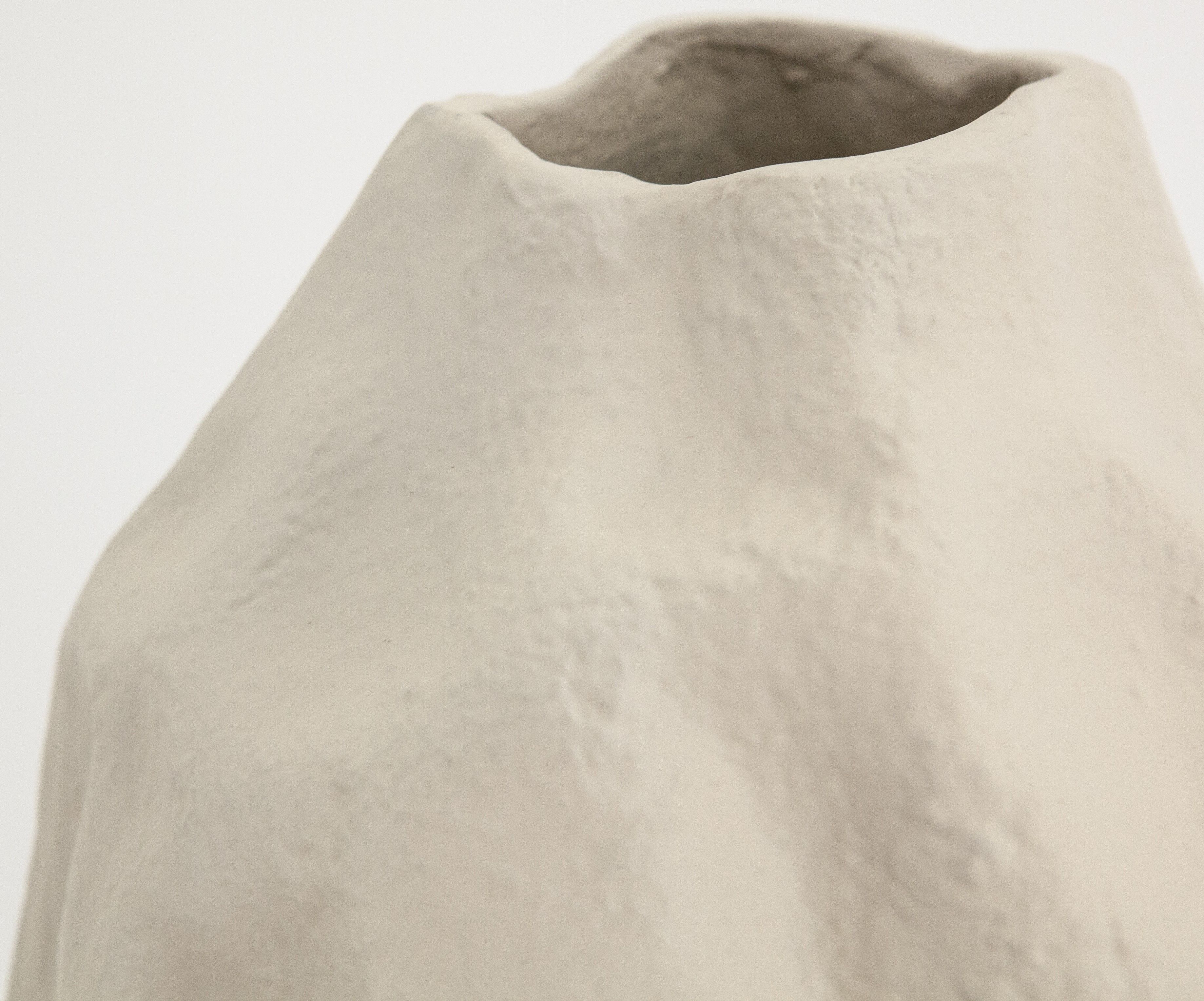 Vaas large - off-white 230011 Dent B23.5 x D22 x H37 cm