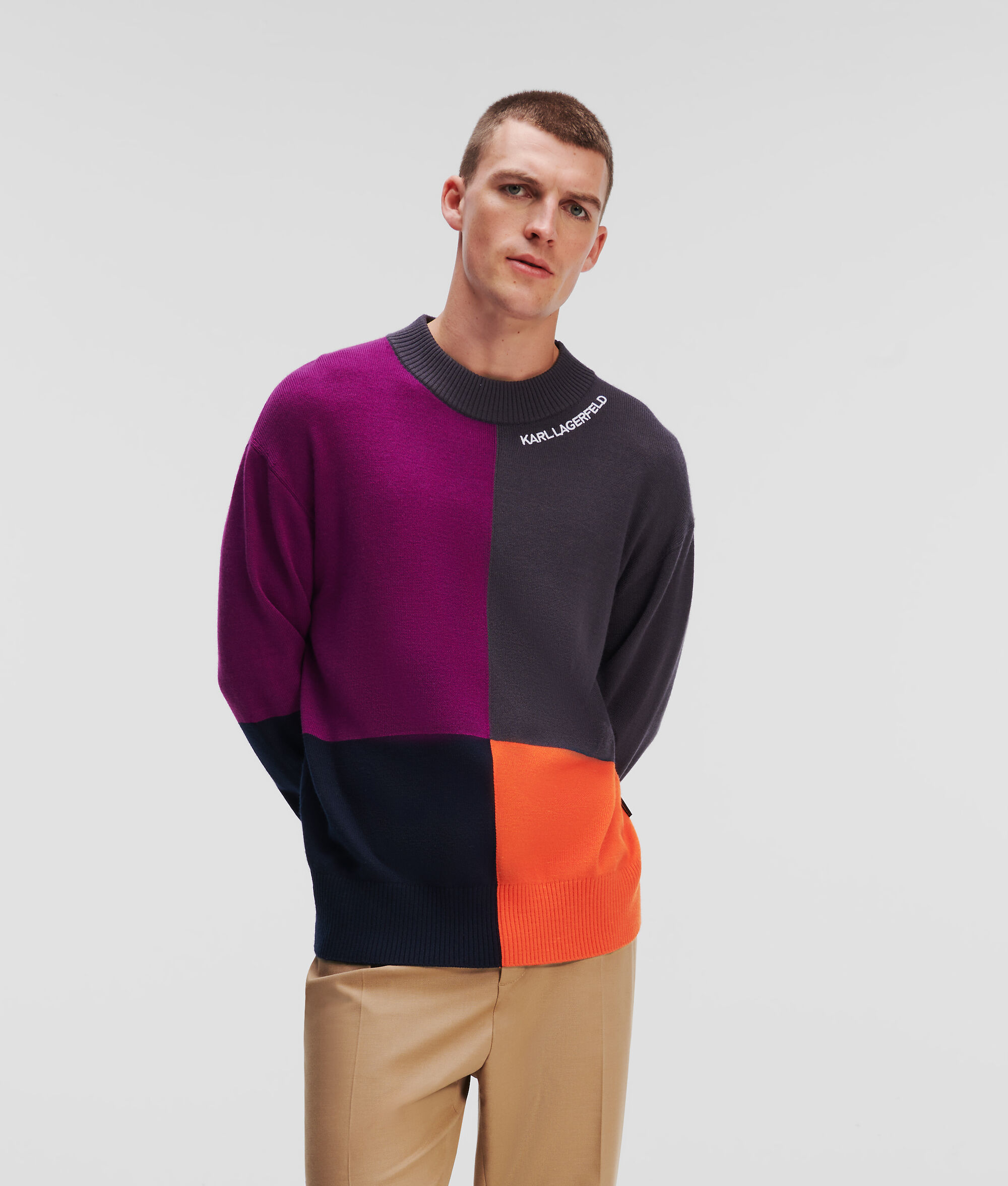PULL À COL ROND COLOR-BLOCK