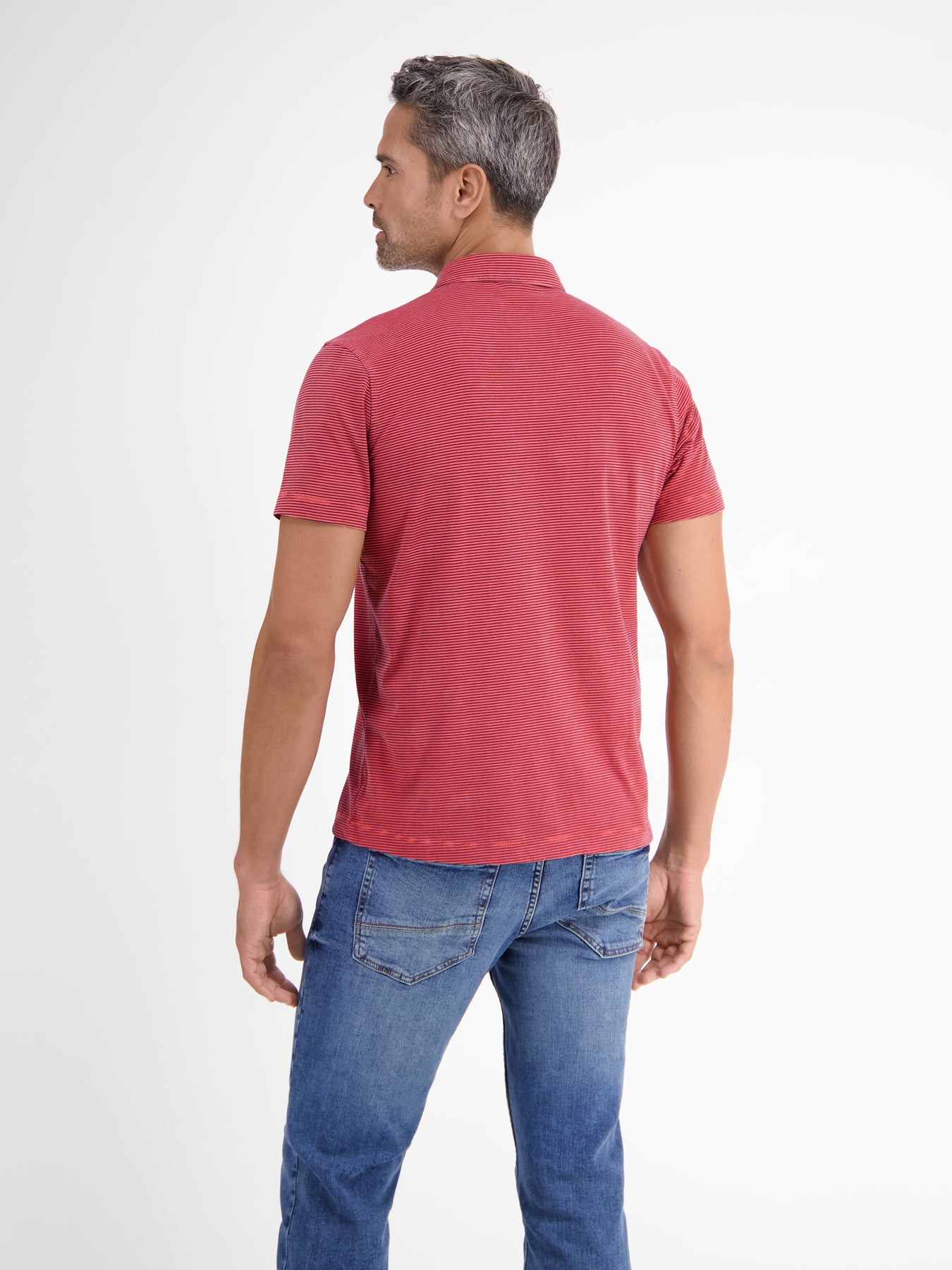 Poloshirt in Finelineroptik