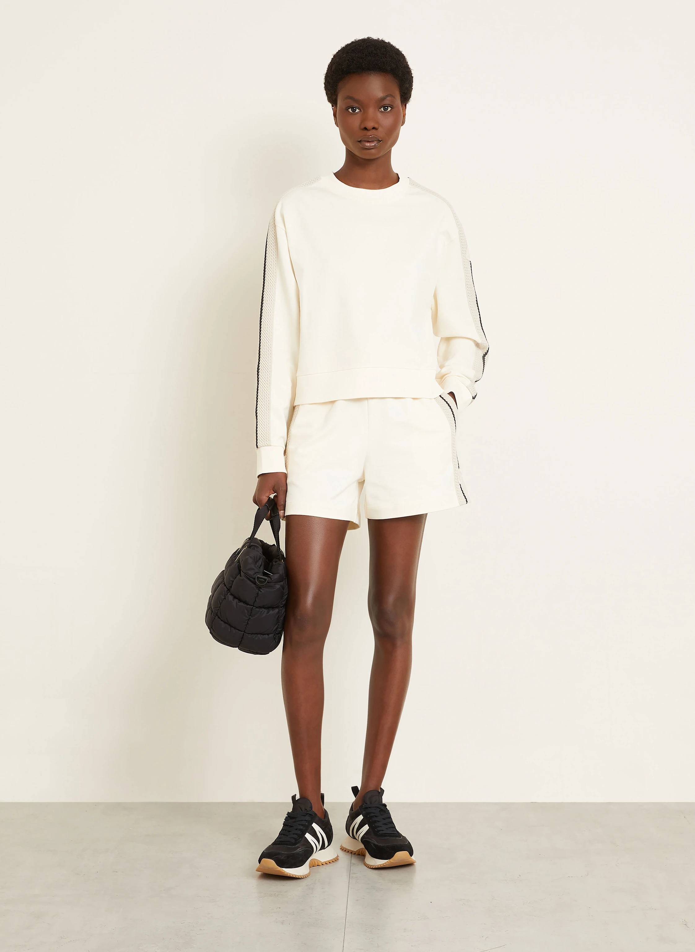 MONCLER Sweatshorts mit Galonstreifen