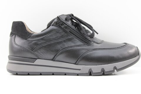 Caprice Sneaker