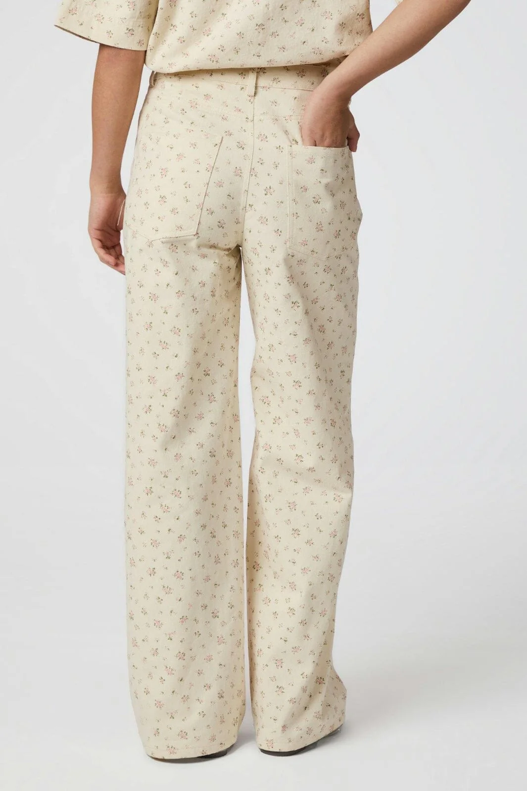 Neo Noir Semba Floral Denim Pants 165228