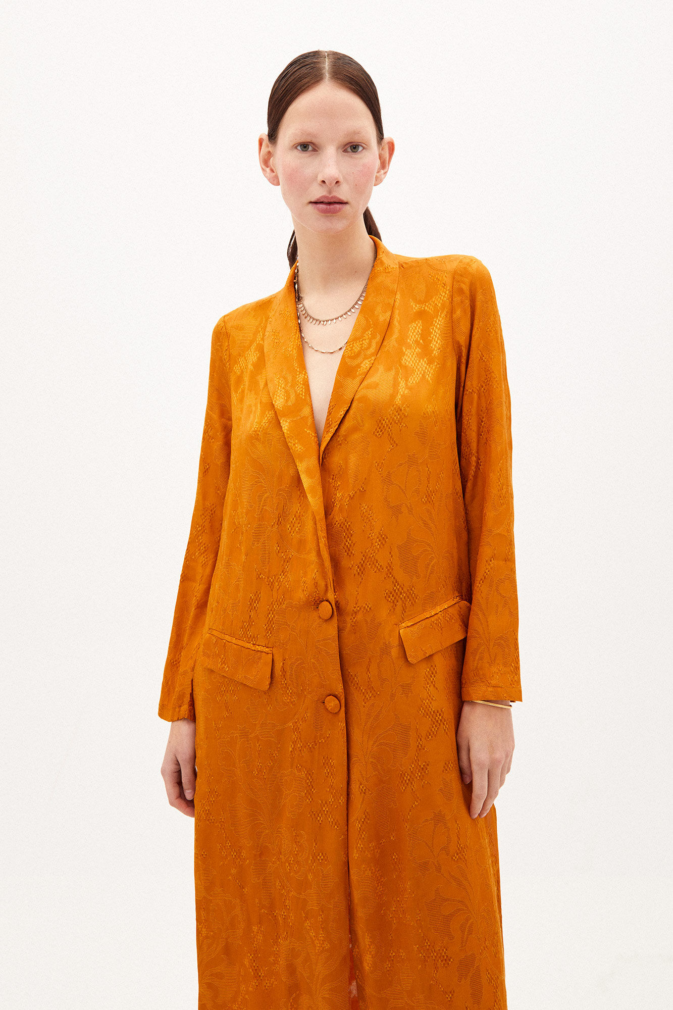 Quimono longo Celina em jacquard - Marrom