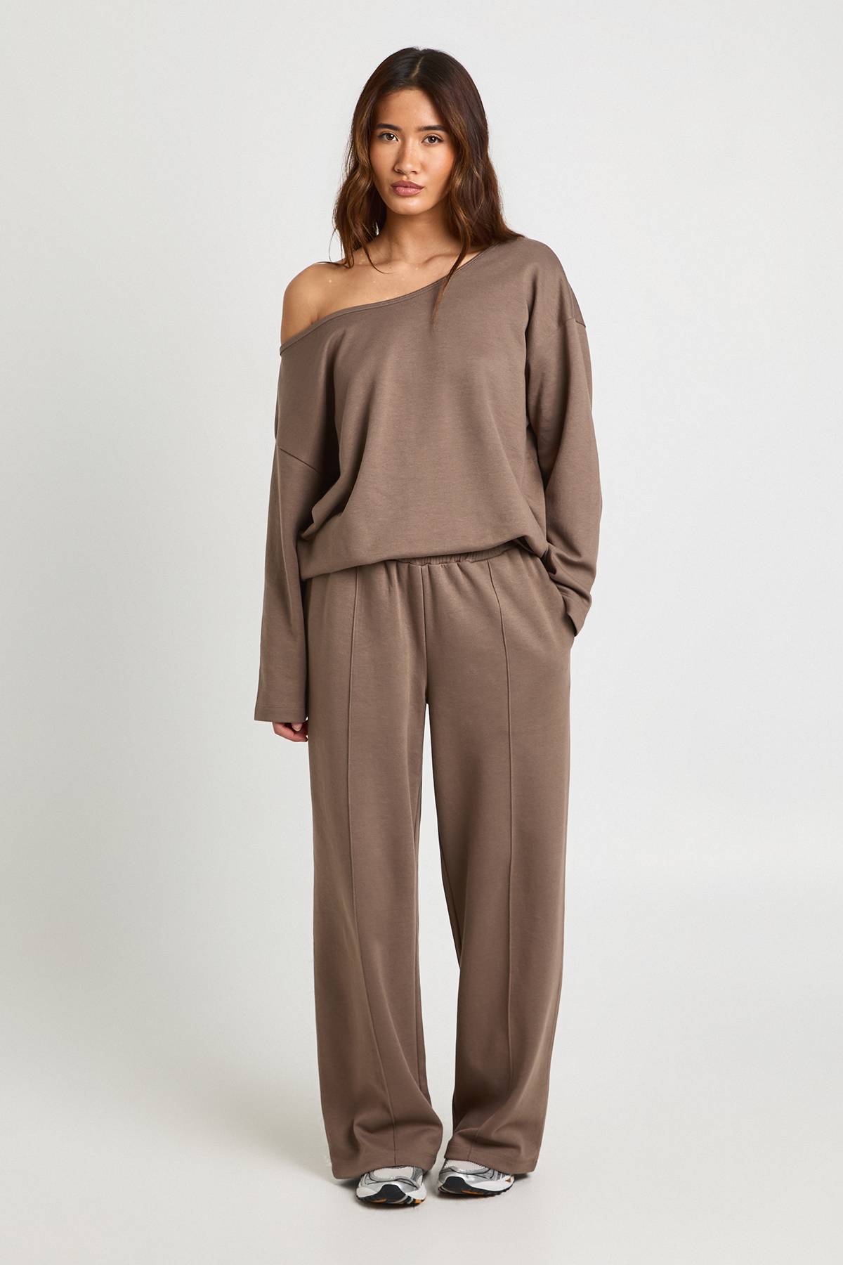 boohoo Sweat-shirt Interlock Épaules Dénudées