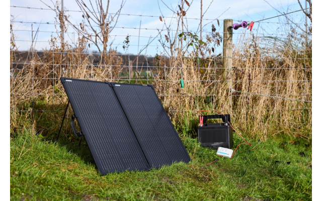 Osram Solarmodul für 12-Volt-Freizeitbatterien BatteryChange Solar