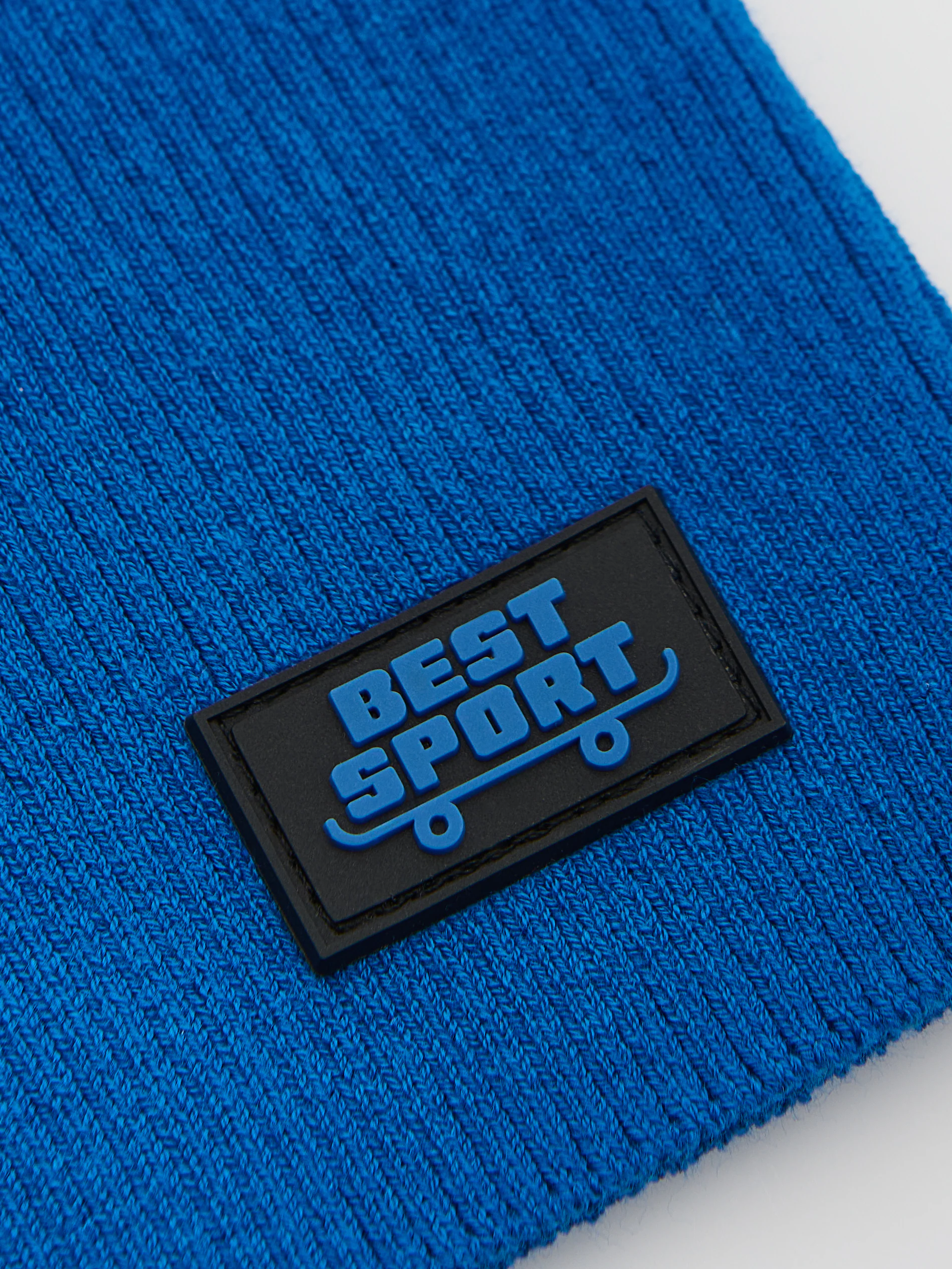 Snood mit Aufnäher