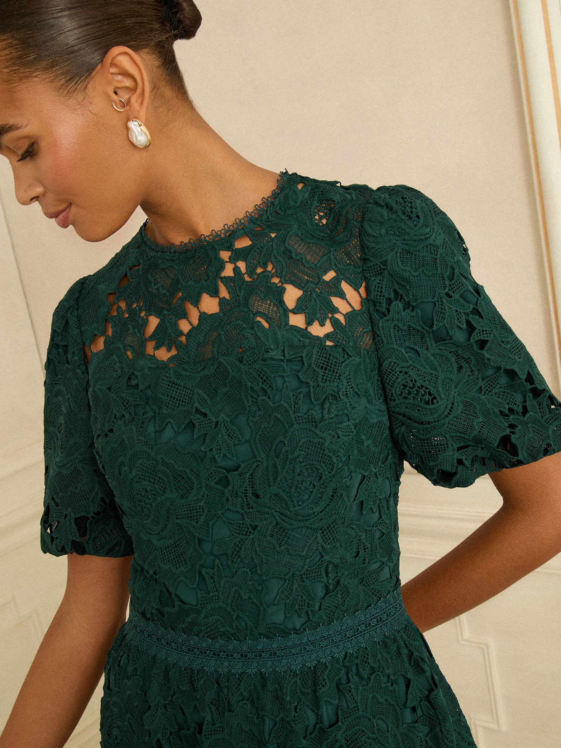 Blauwgroen - Love & Roses Lace Short Sleeve Midi Dress
