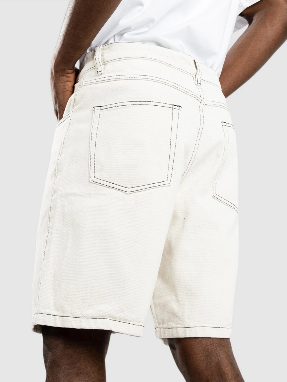 Blue Tomato Work Shorts white sand