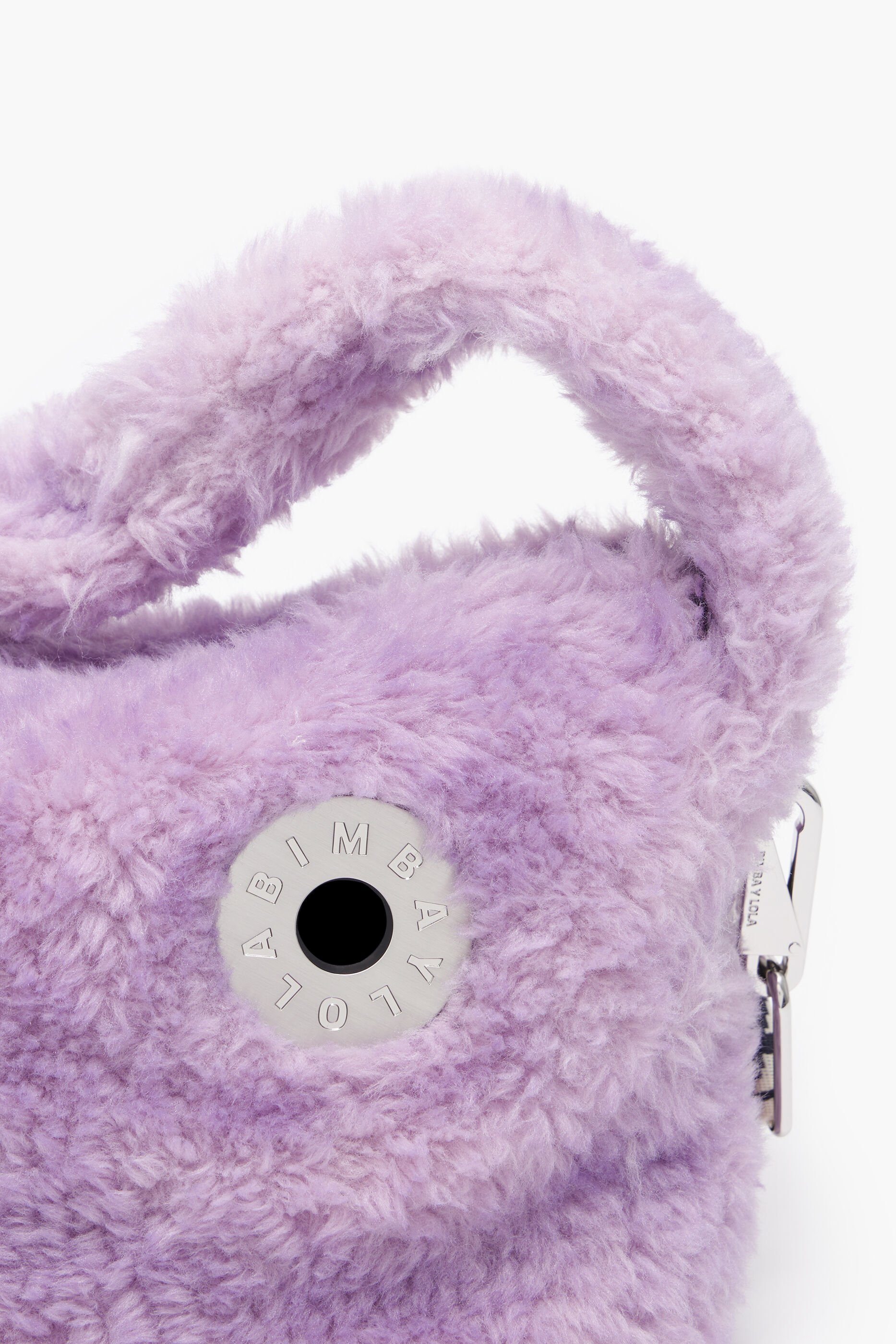 Bolsa hobo pequena com pele lilás