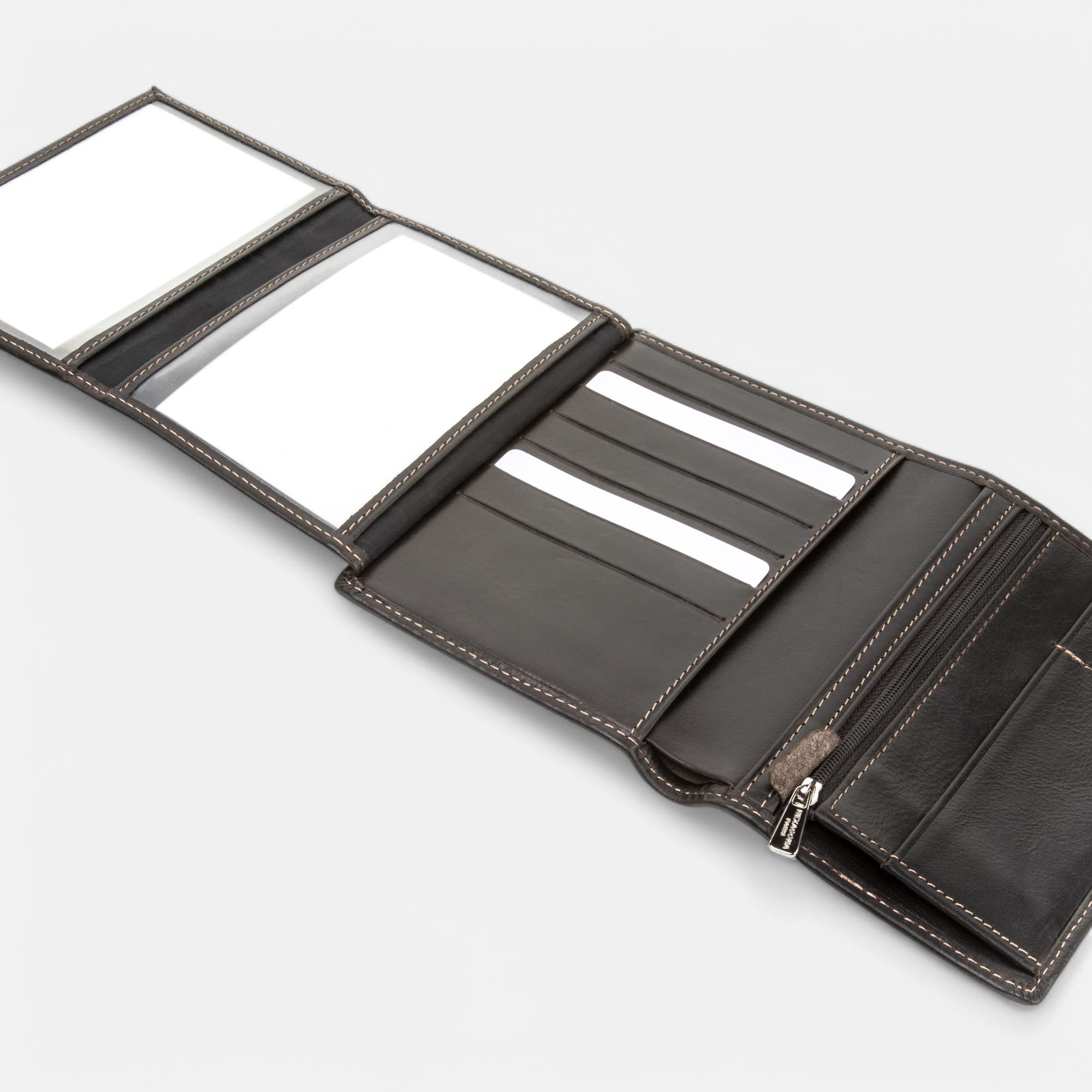 Petite maroquinerie en cuir marron