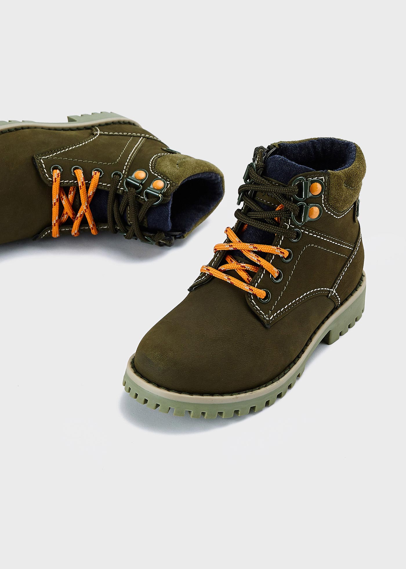 Botas de caminhada infantis em couro