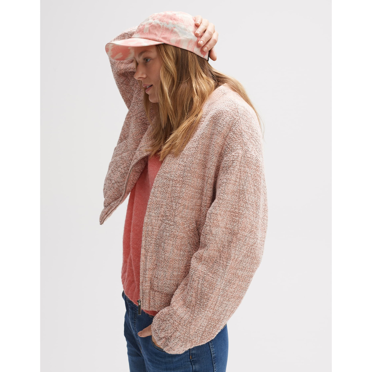 Opus Awudi cap