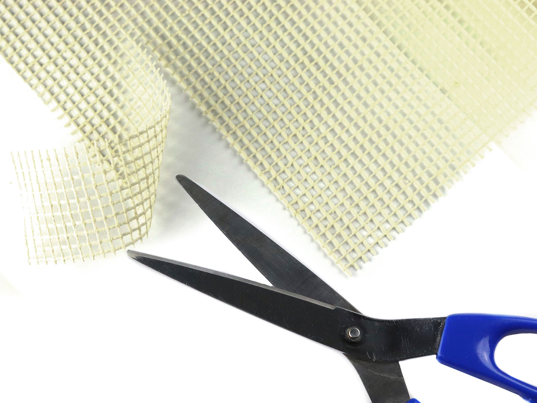 Primaflor-Ideen in Textil Antirutsch Teppichunterlage »NATUR-STOP PLUS, Made in Germany« Gitter-Rutschunterlage, rutschfest, individuell zuschneidbar