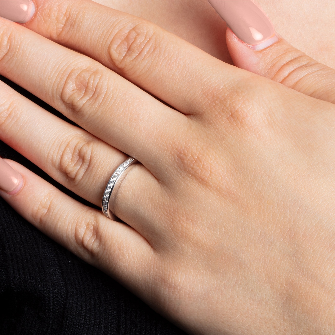 Mémoire-Ring 750/18 K Weissgold mit Diamanten 0.38 ct H/si
