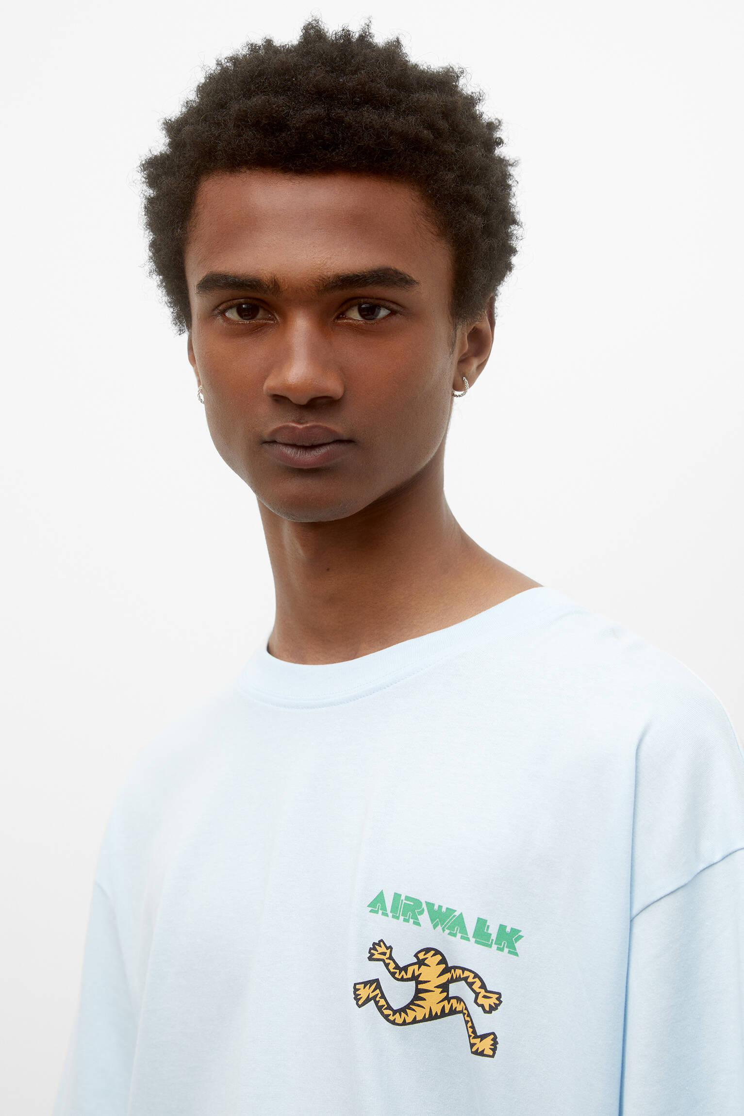Camiseta de manga curta Airwalk - Azul claro