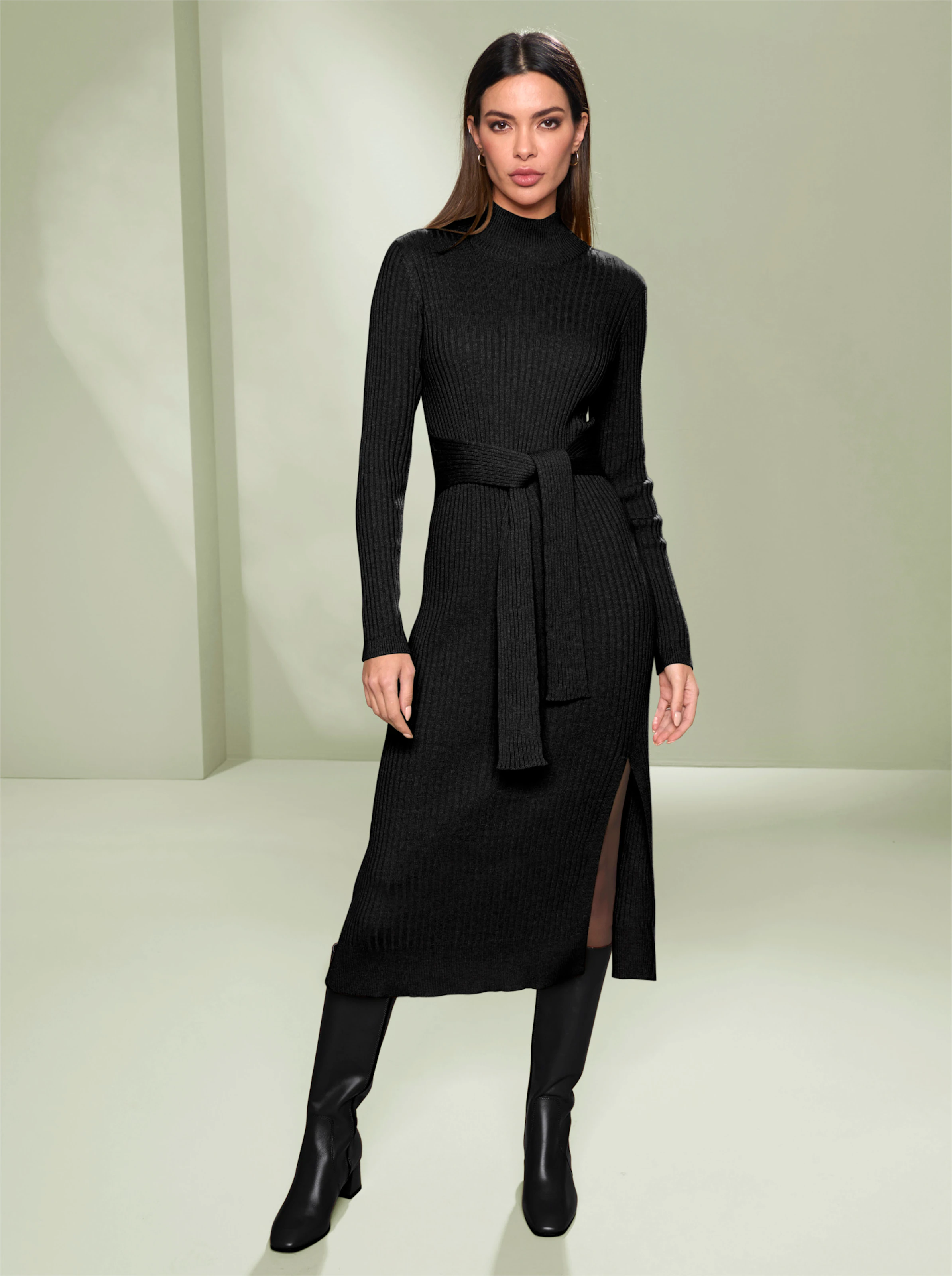 heine Strickkleid in schwarz