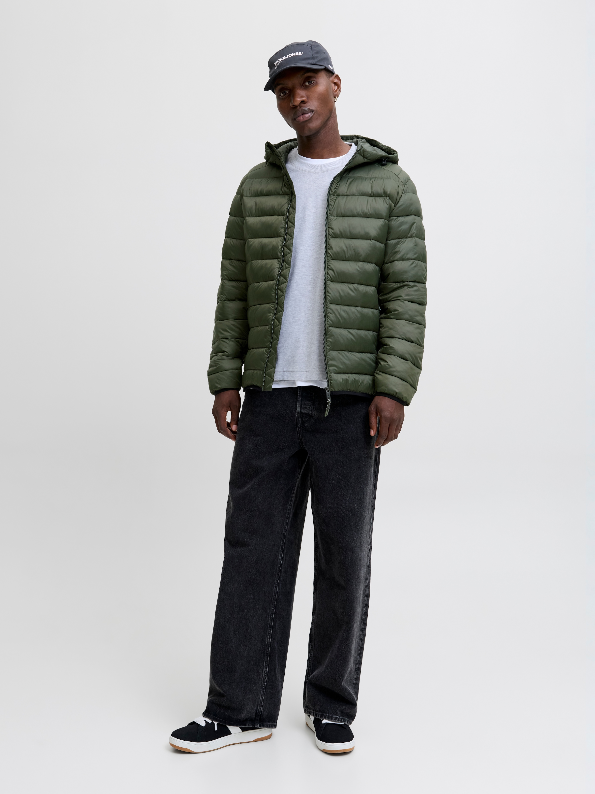 Jack & Jones Steppjacke »JJEBRADLEY LIGHT PUFFER HOOD NOOS« mit Kapuze