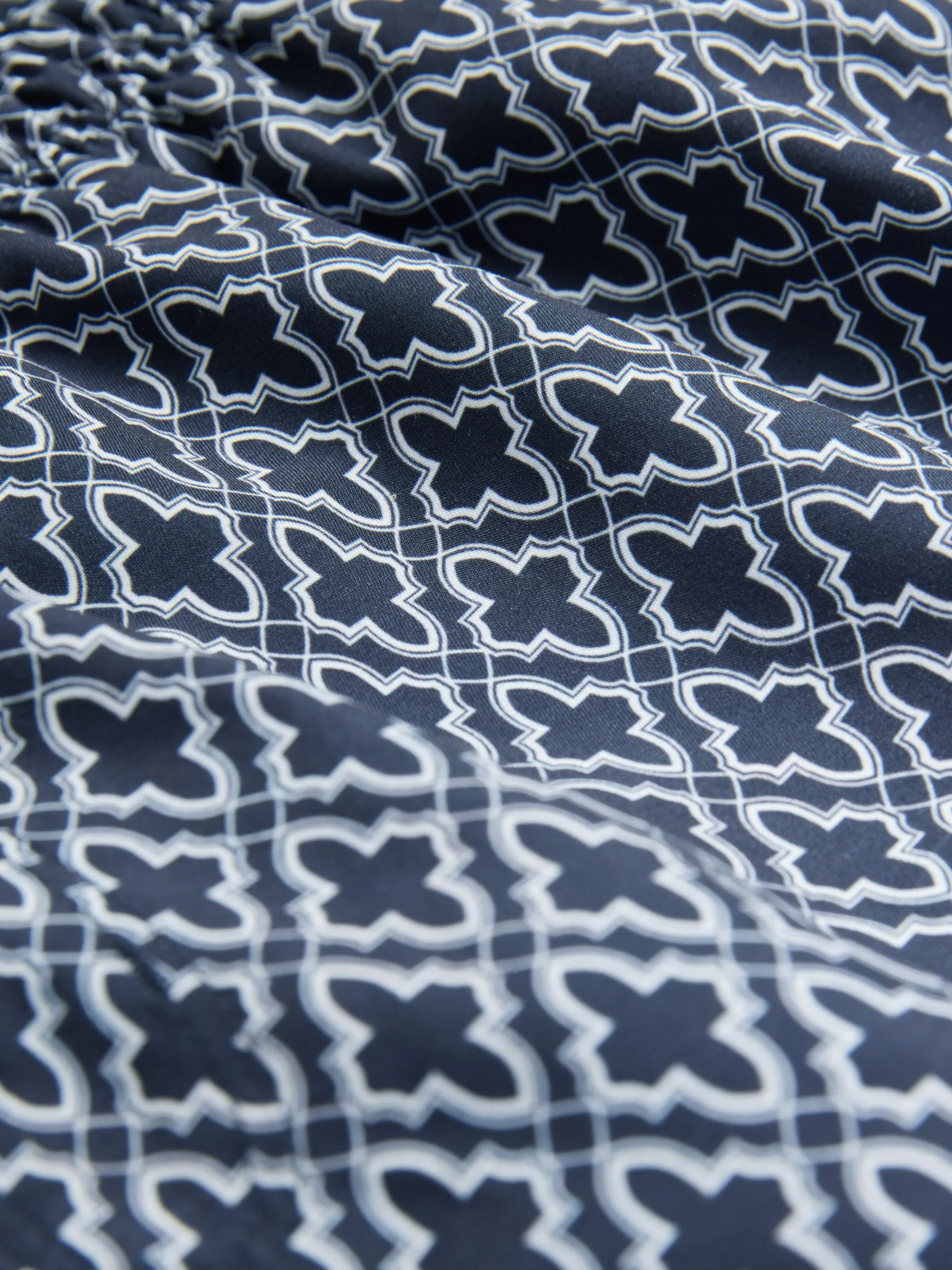 Navy Geometric Tile - Zwemshort met print