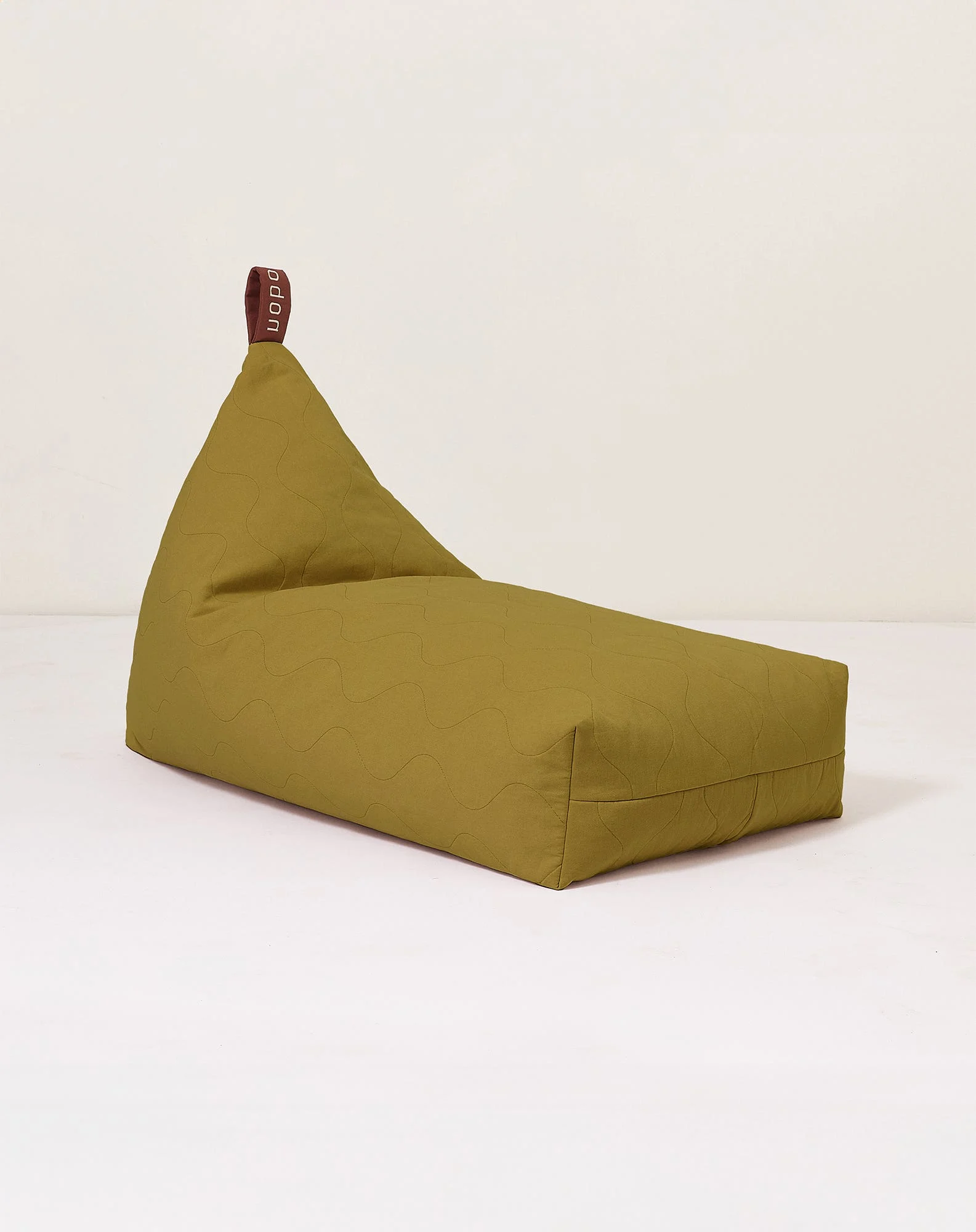 Pouf long matelassé en coton bio lavé - taille enfant - l1n0 | Vert
