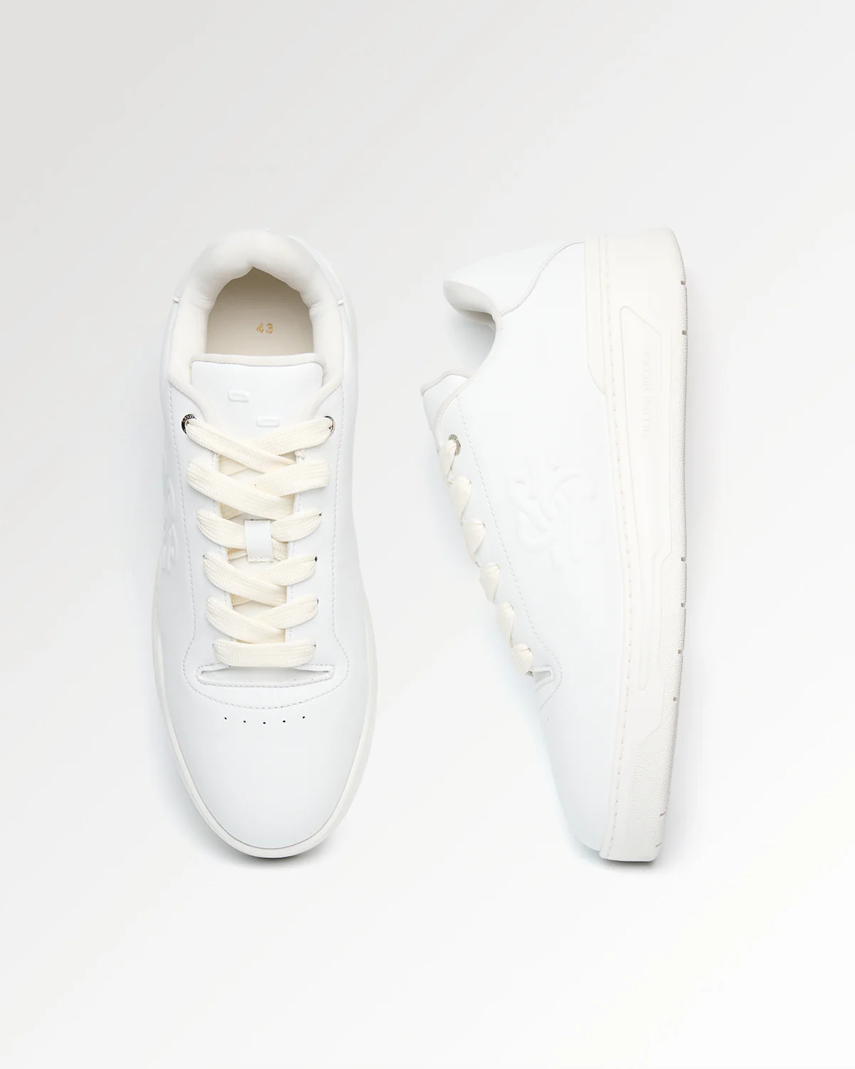 Voyage Knot All White