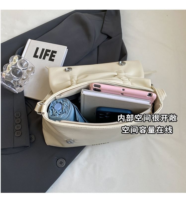 FAYLE - Crossbodytas van imitatieleer met flaplint