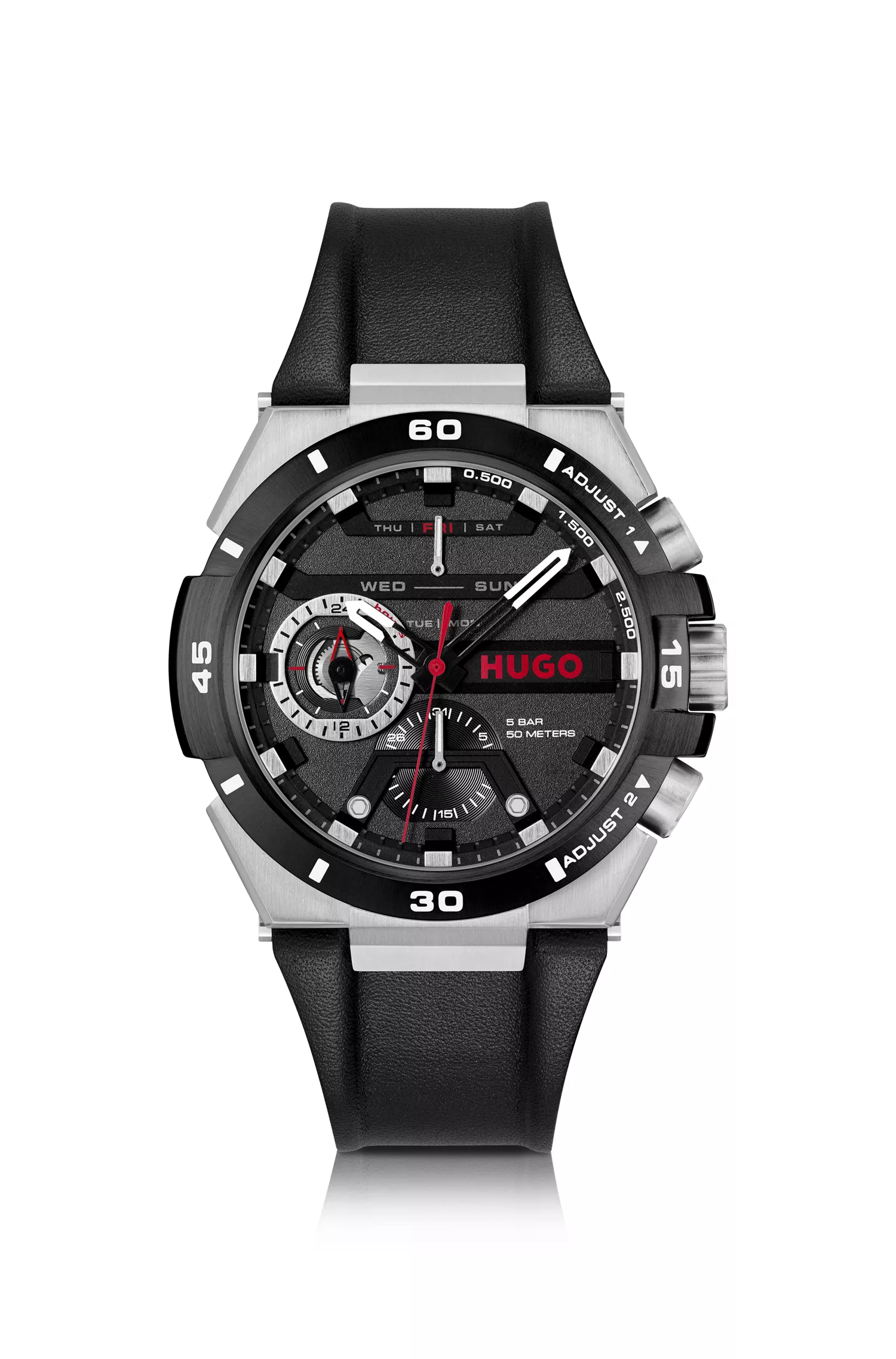 Relógio HUGO com mostrador vermelho e preto e pulseira de couro.
