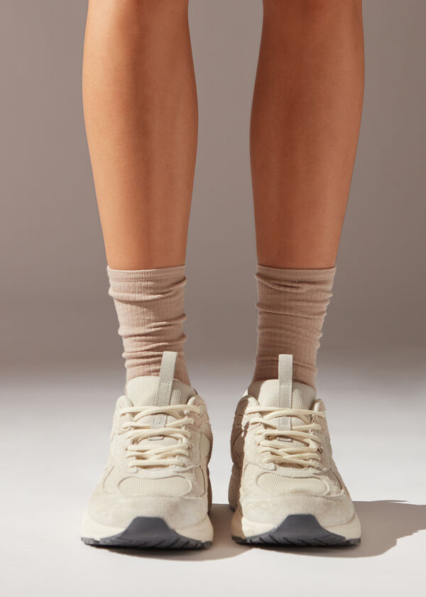 Meias curtas caneladas