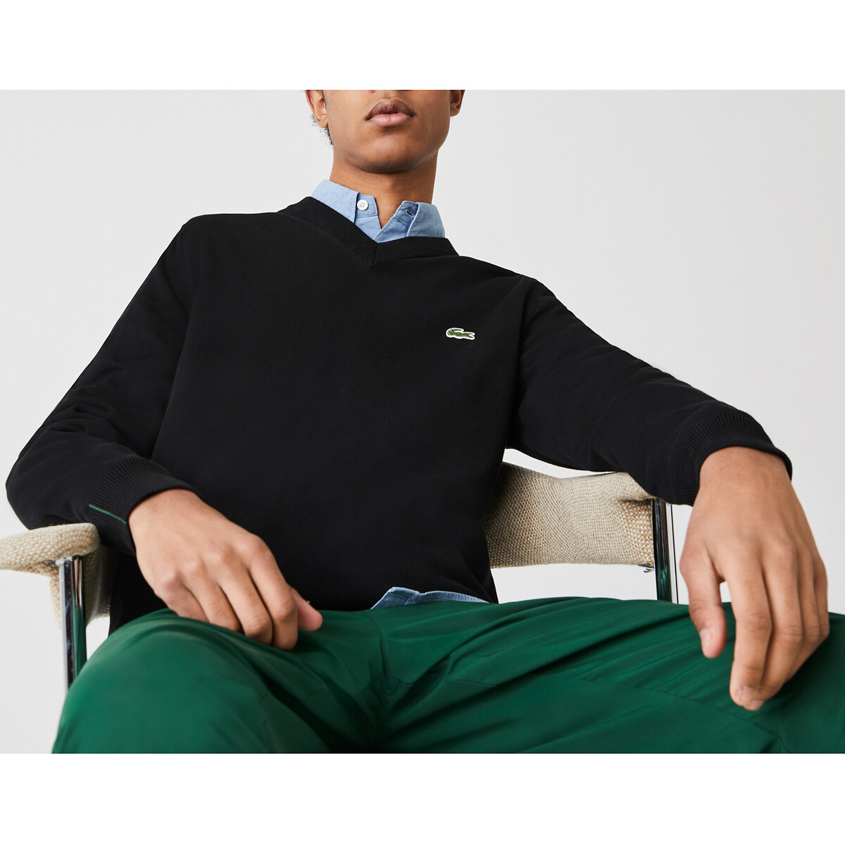 Suéter LACOSTE com decote em V em algodão orgânico