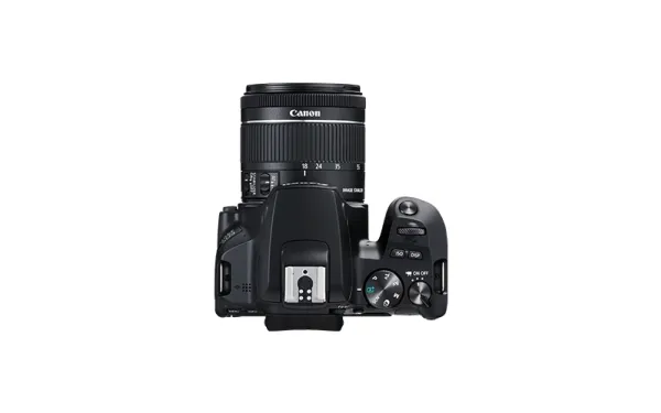 Canon EOS 250D - Digitalkamera - SLR - 24.1 MP - APS-C - 4K / 25 fps - 3x optisk zoom EF-S 18-55 mm IS STM objektiv - Wi-Fi, Bluetooth - sort