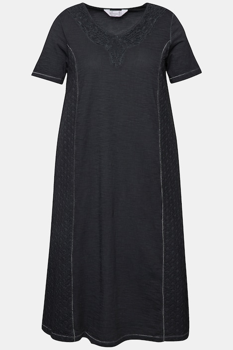Jerseykleid, A-Line, cold dyed, V-Ausschnitt mit Lochstickerei, Halbarm