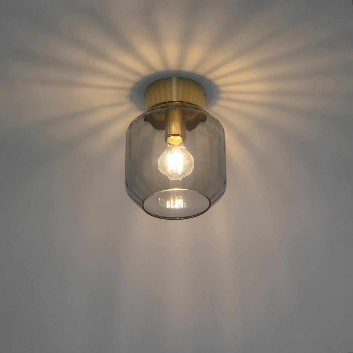 Smart plafondlamp messing met smoke glas incl. Wifi A60 - Stiklo