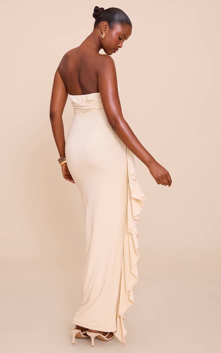Amande Robe Maxi Bandeau À Double Couche En Tissu Slinky Avec Détails À Volants