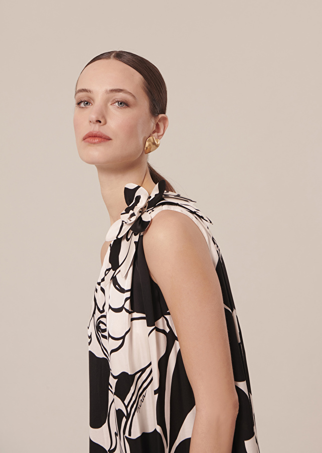 Robe Rekiaécrue imprimée à fleurs noires