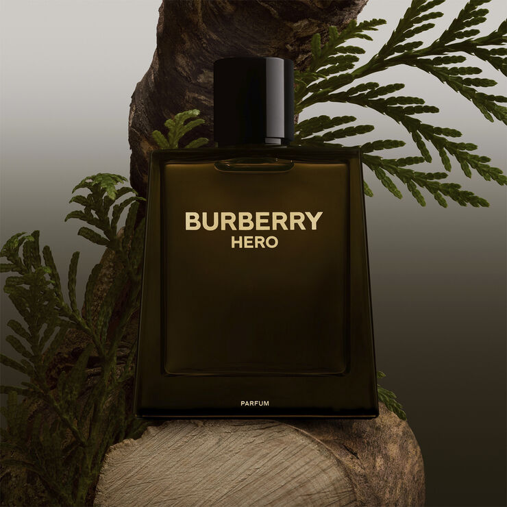 Burberry Hero Parfum Parfume