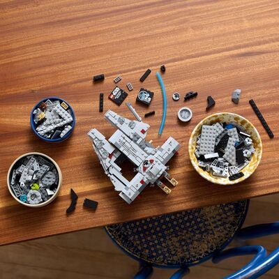 LEGO Star Wars 75375 Millennium Falcon