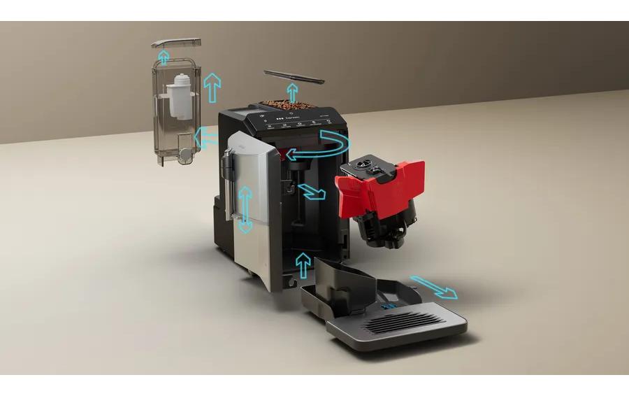 Kaffeevollautomat EQ 300 TF303E01 Schwarz, Silber<br>Kompakte Kaffeemaschine mit milkPerfect- zum Aufschäumen in der Tasse