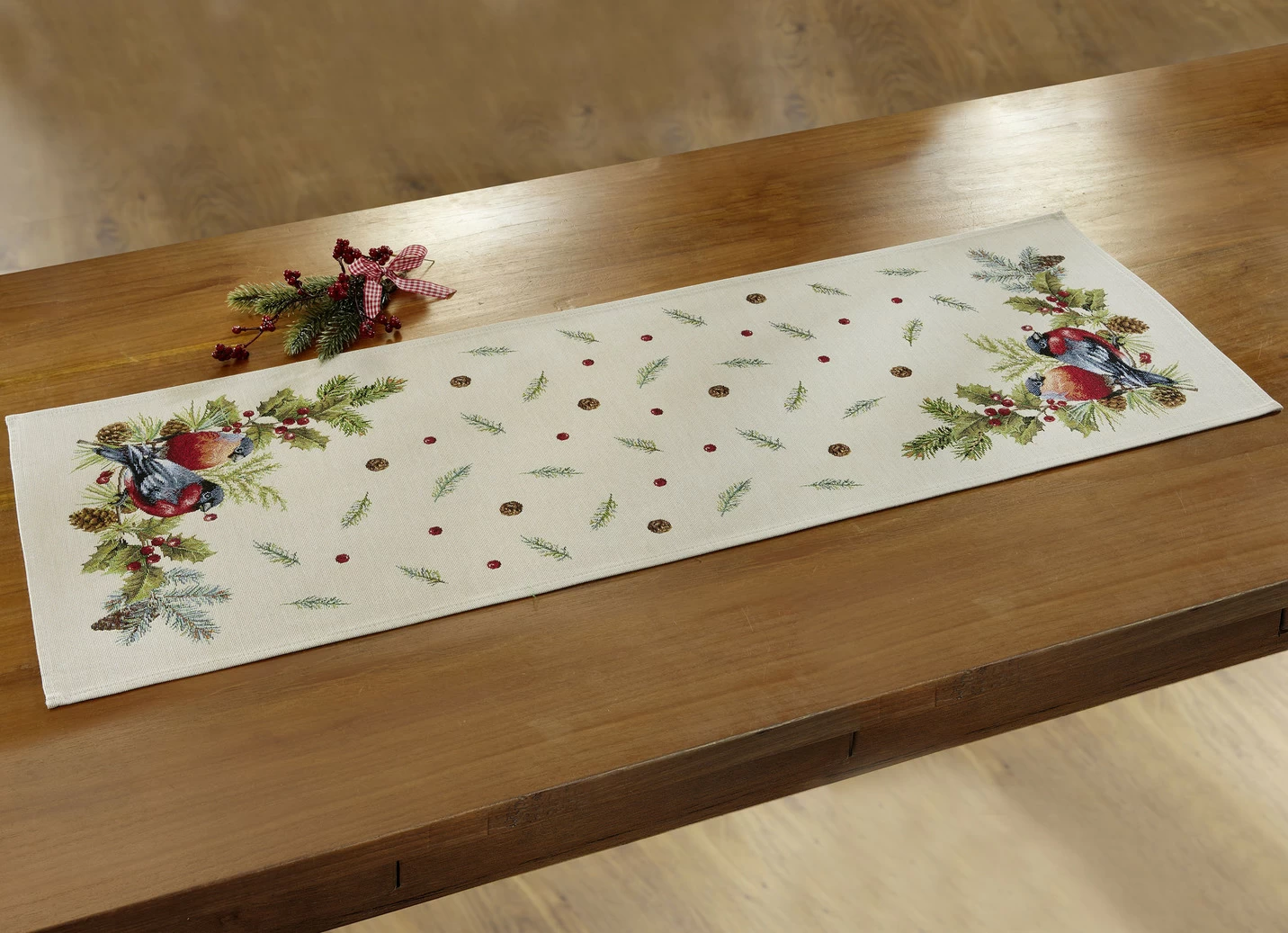 Tisch- und Raumdekoration mit Naturmotiven