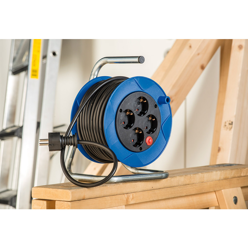 Brennenstuhl Kabelhaspel Kompakt AK 180 15m H05VV-F 3G1,5
