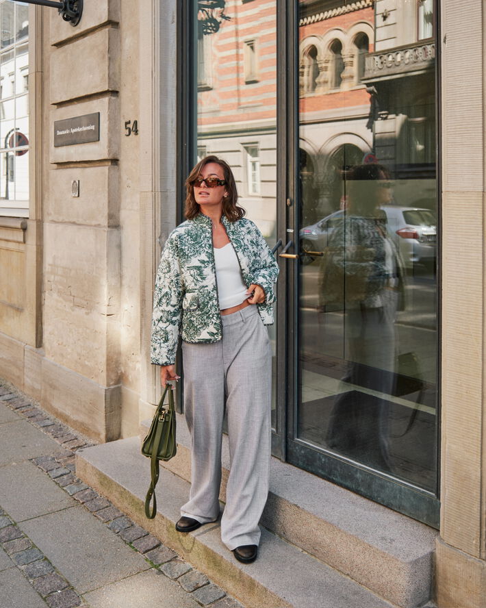 Neo Noir Hema Stencil Quilt Jacket Army