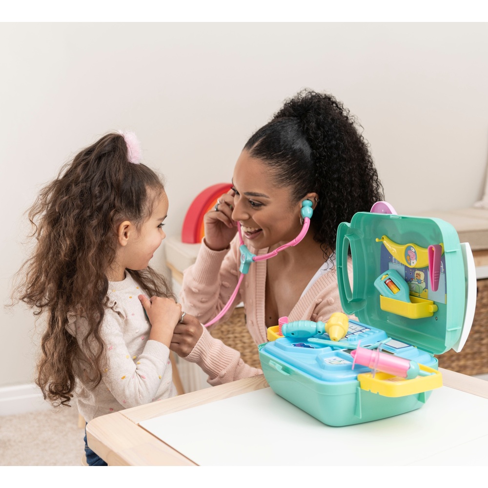 Peppa Pig Sanitäter-Spielkoffer