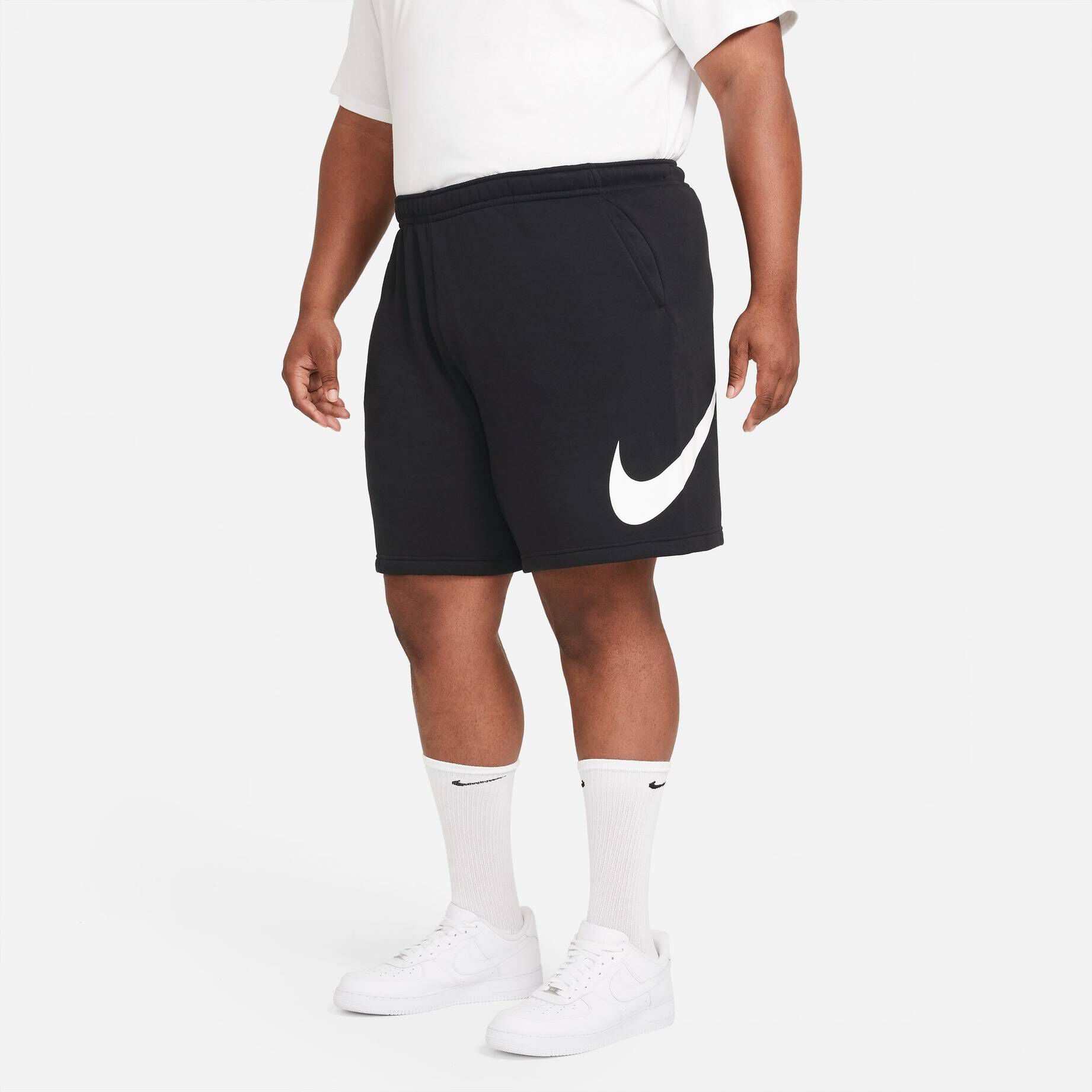 Nike| Herren Sweatshorts CLUB GRAPHIC