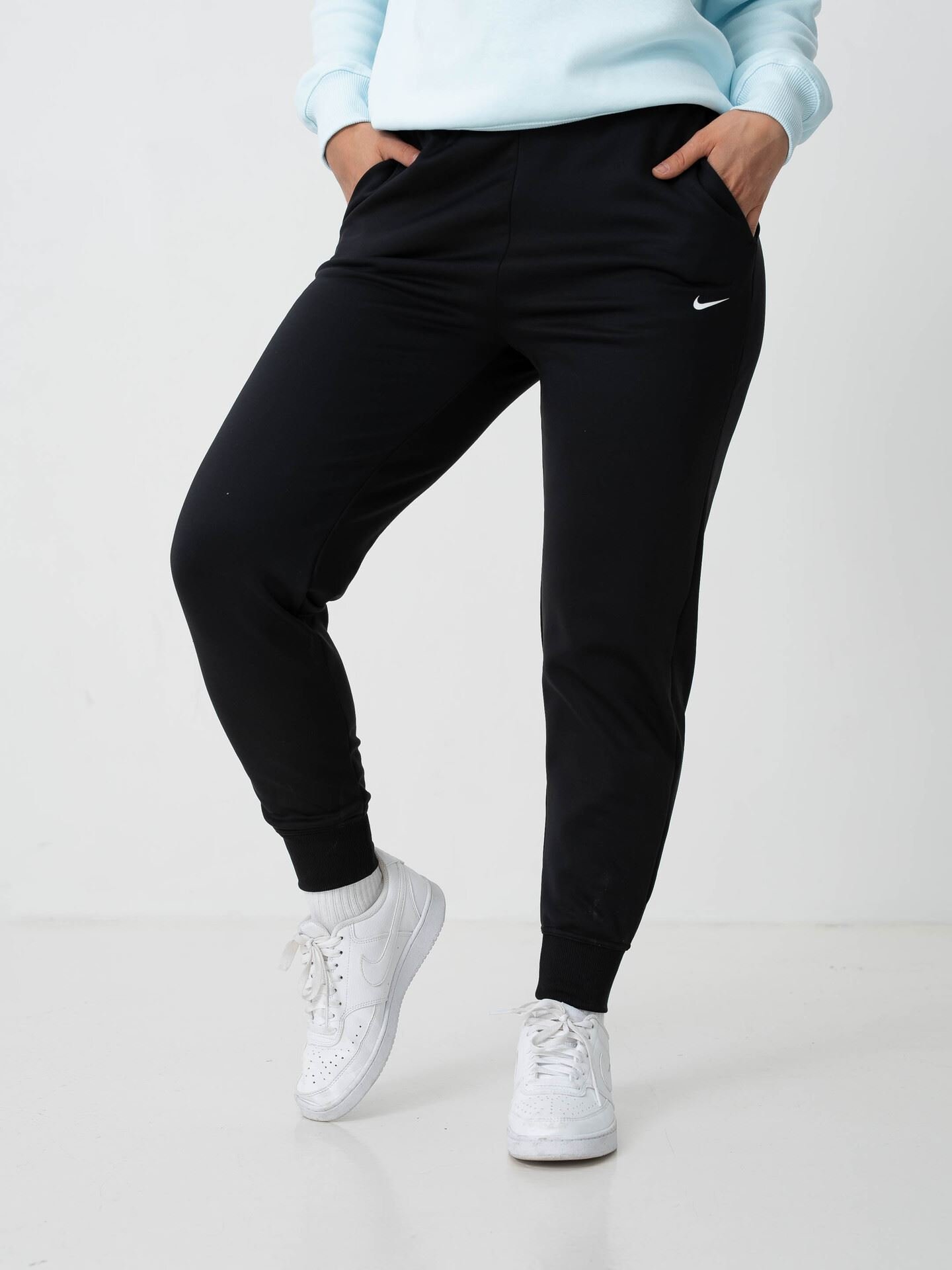 One Therma-Fit High-Waist Jogger Pant